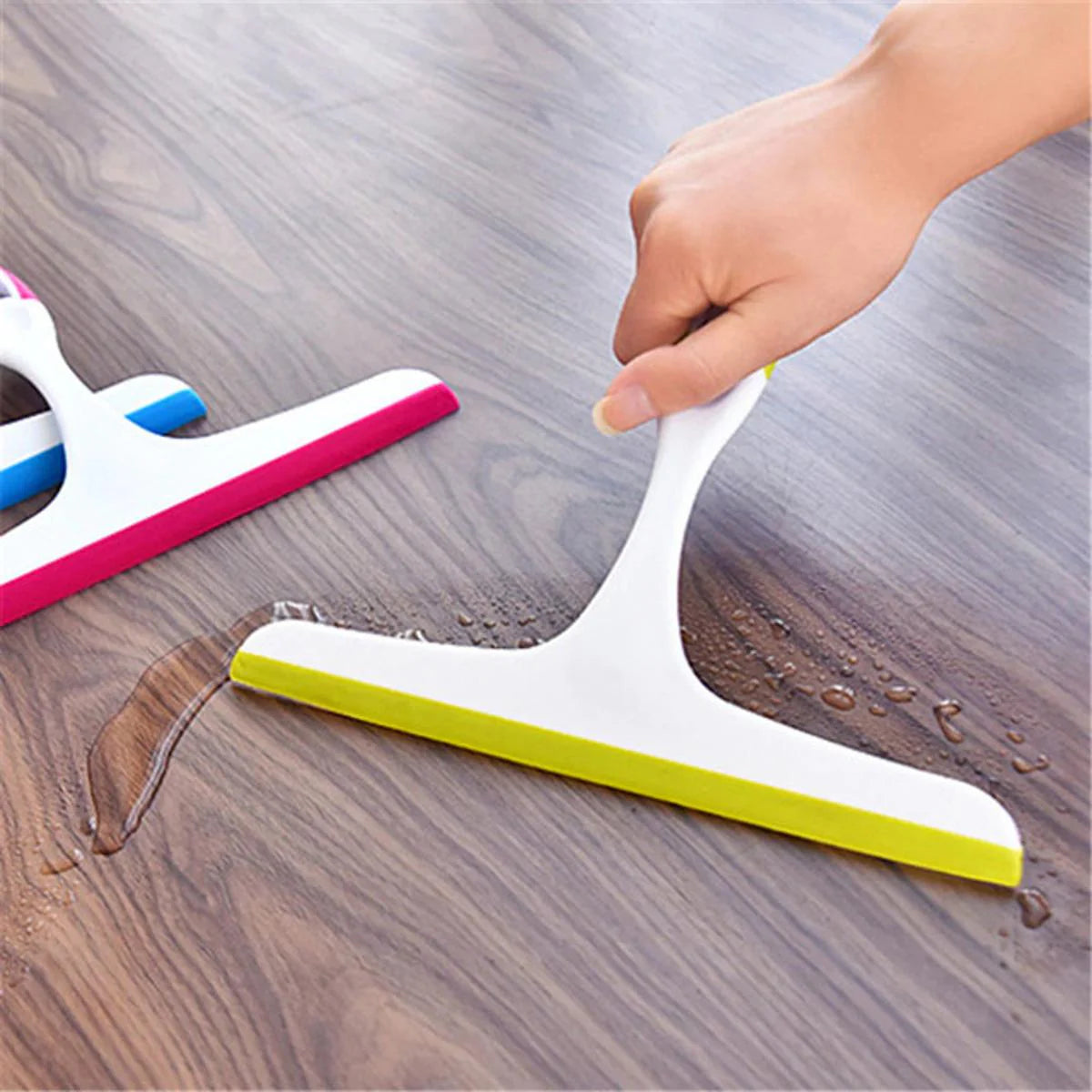 Mini Soft Silicone Rubber Handy Wiper (7.5 Inch) – Compact Cleaning Tool for Mirrors, Glass & Tiles